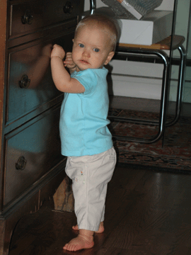 Playing with Hadley's desk drawers